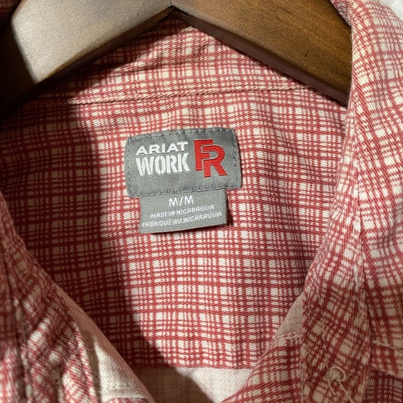Arians women’s flame resistant button up shirt red size medium - Picture 2 of 7